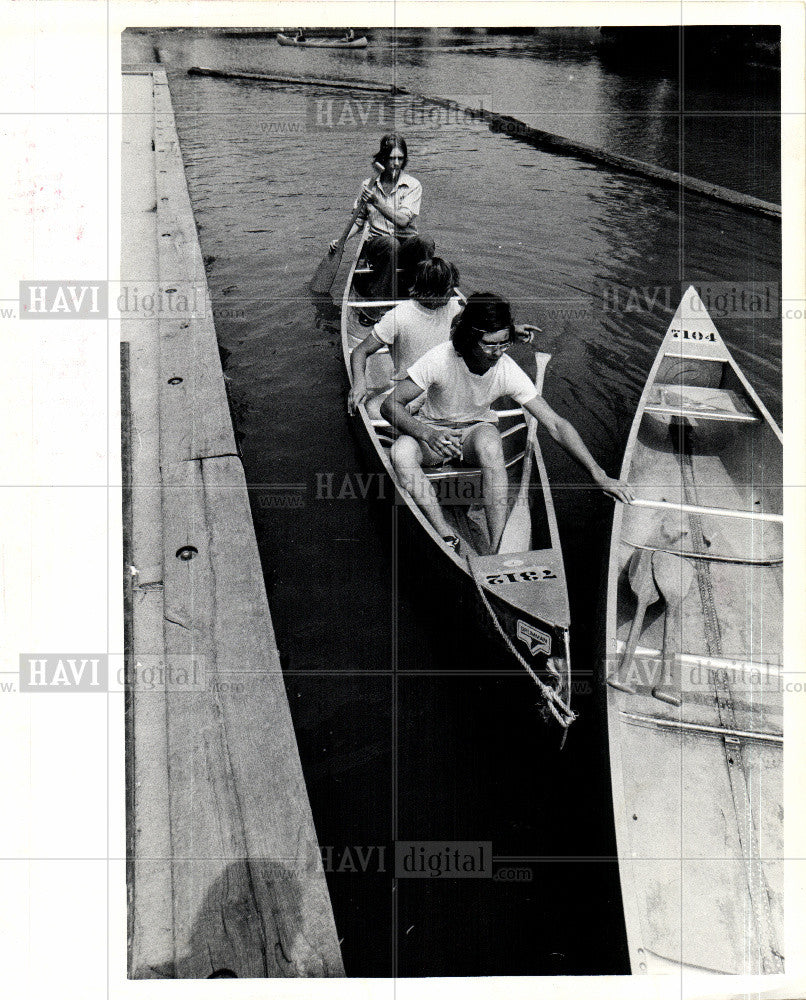 1973 Press Photo Canoeing outdoor canoe rowing sports - Historic Images