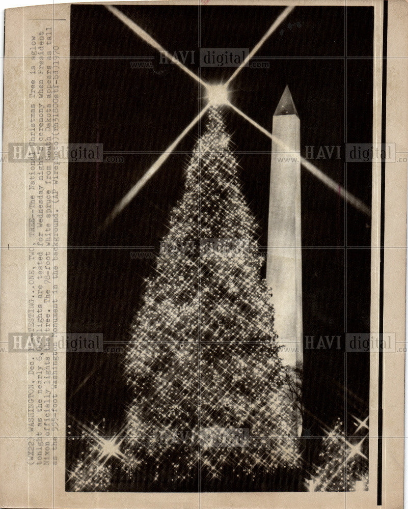 1970 Press Photo The Christmas tree - Historic Images