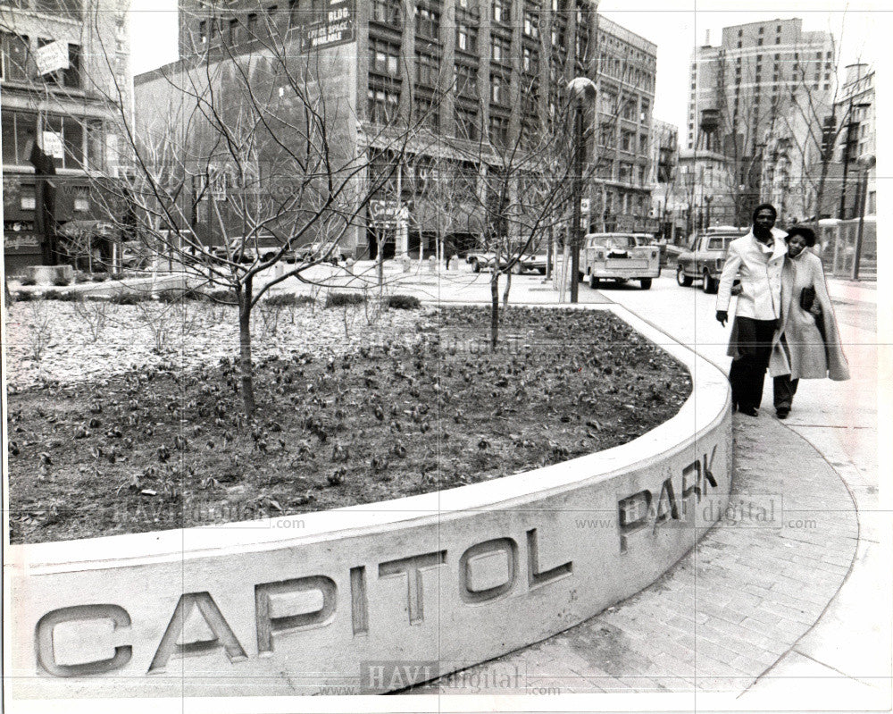 Press Photo Traffic - Historic Images