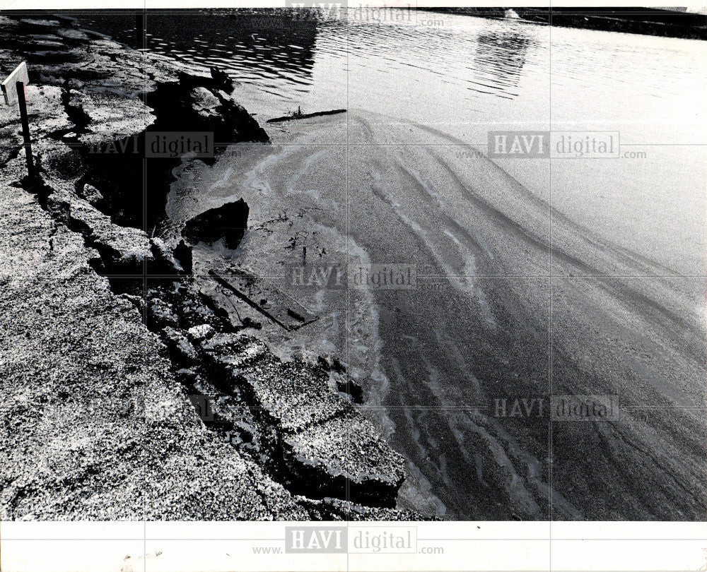 1970 Press Photo Rogue River Silt Salt - Historic Images