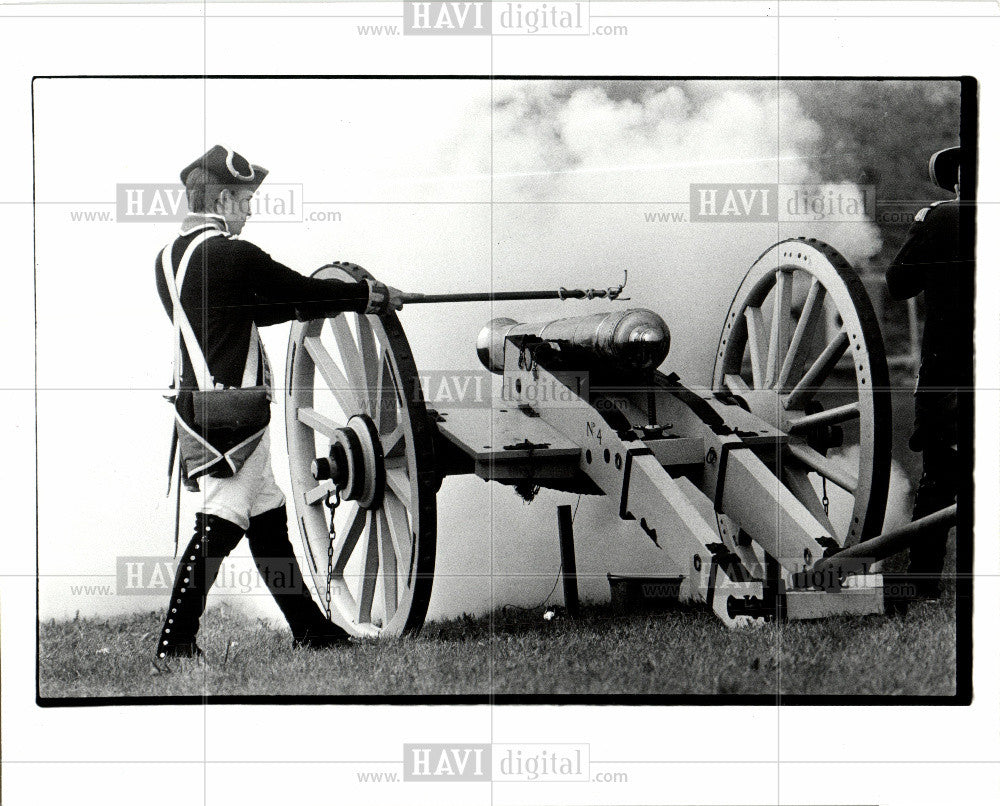 1986 Press Photo Cannon, - Historic Images