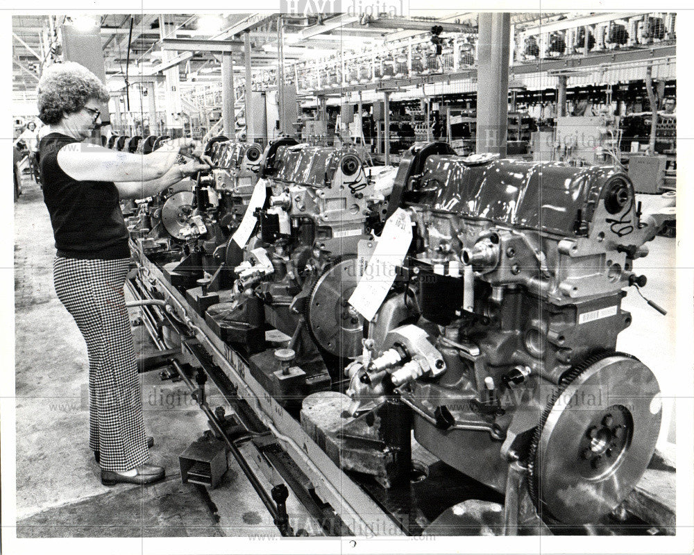 1984 Press Photo Chrysler Corp. Plant - Historic Images