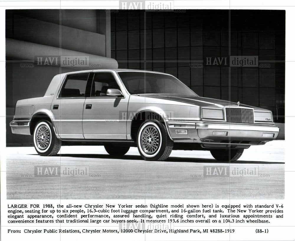 Press Photo Chrysler 1988 model New Yorker sedan - Historic Images