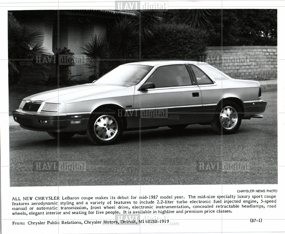 1987 Press Photo 1987 Chrysler LeBaron coupe - Historic Images