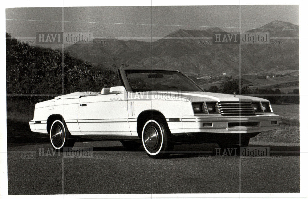 1983 Press Photo CHRYSLER AUTOMOBILE 1980-1989 - Historic Images