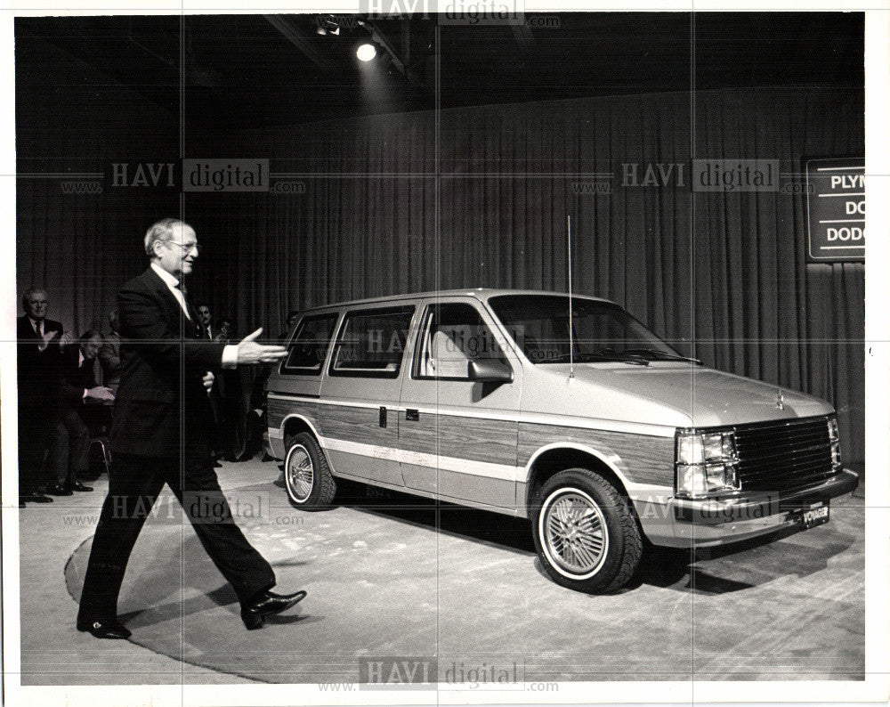 1983 Press Photo Chrysler Plymouth Voyager mini-van - Historic Images