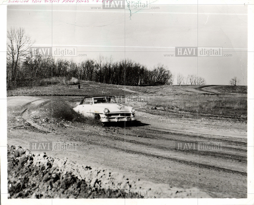 1987 Press Photo Chrysler - Historic Images