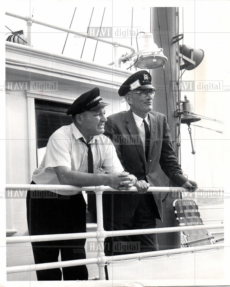 1963 Press Photo Harold C. Nelson Lansing businessmen - Historic Images