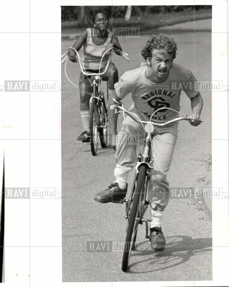 1976 Press Photo Cerebral Palsy - Historic Images