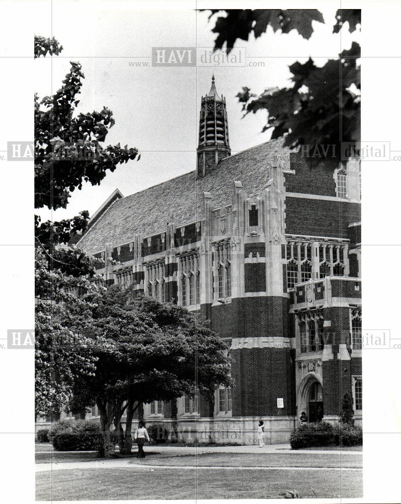 1968 Press Photo C.H.S. unchanged - Historic Images