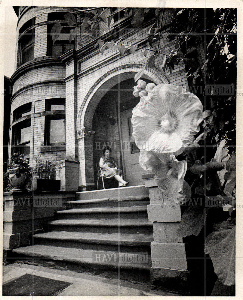 1974 Press Photo Cass Corridor, - Historic Images