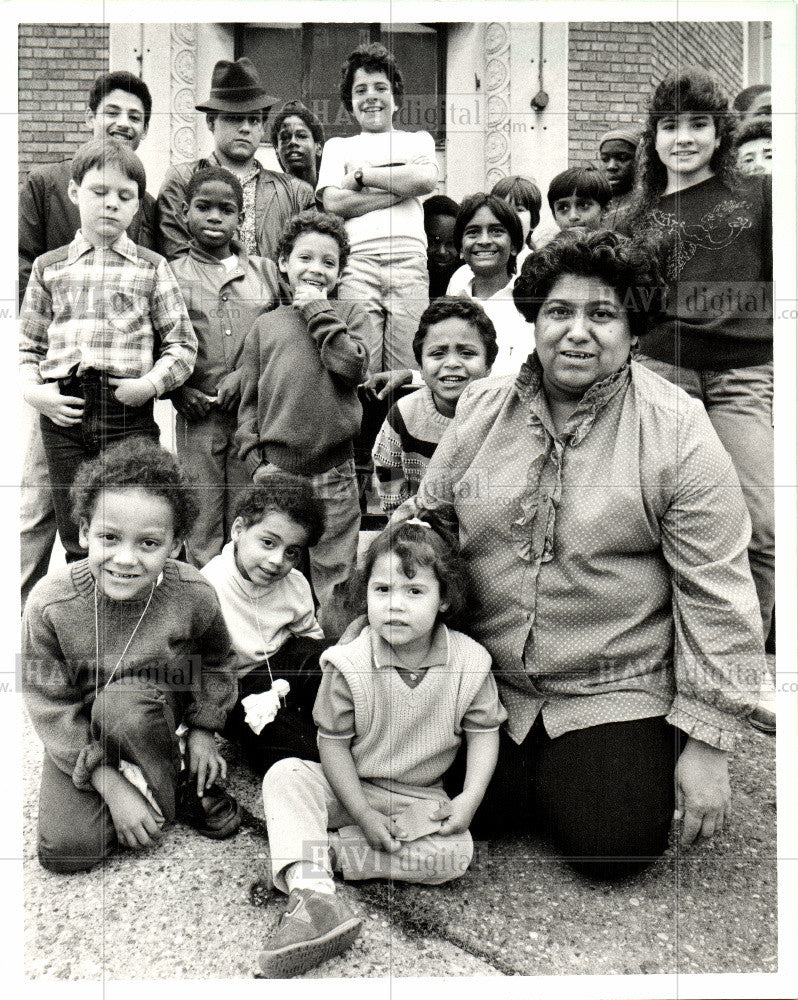 1988 Press Photo Vicki Aponte Casa Maria Community - Historic Images