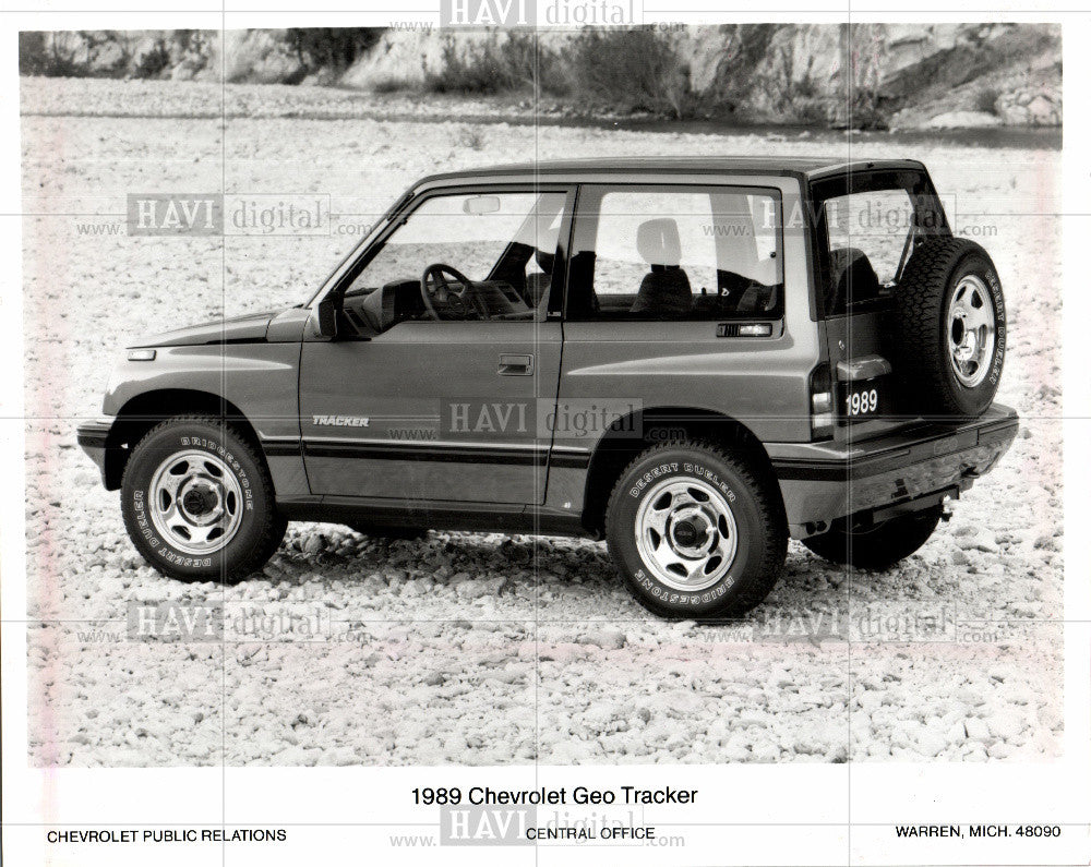 1988 Press Photo The Chevrolet Tracker,Geo - Historic Images