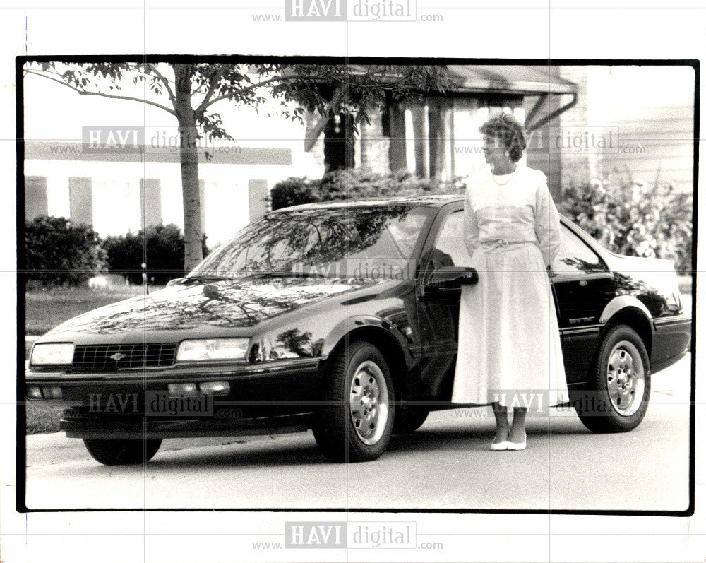 1987 Press Photo lynn pitt  beretta coupe car - Historic Images