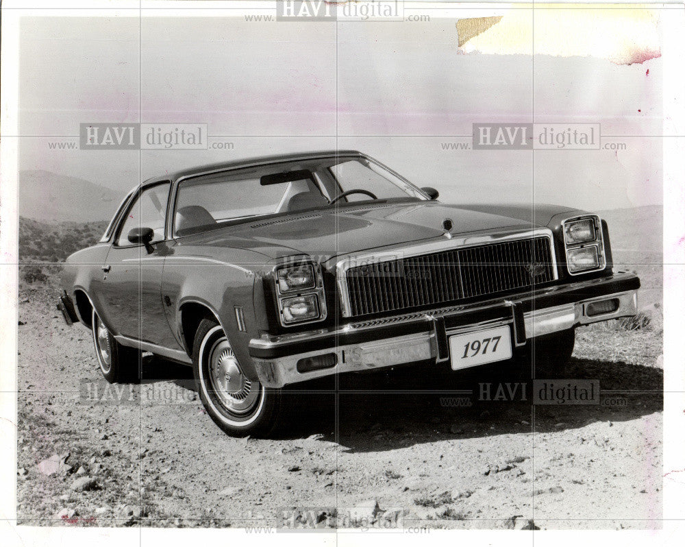 1976 Press Photo 1977 Chevrolet Chevelle Malibu Classic - Historic Images