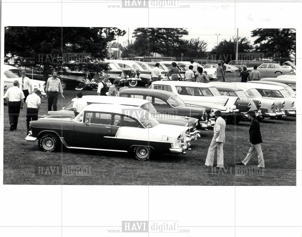 1981 Press Photo Chevrolet Auto Show GM Tech Center - Historic Images