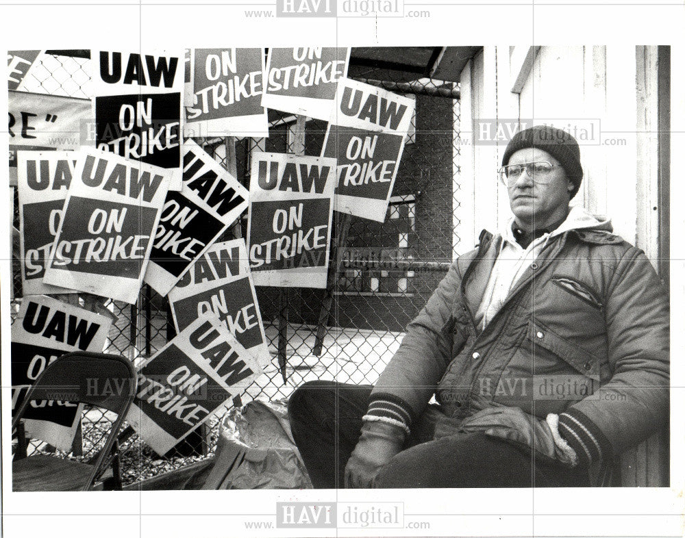 1992 Press Photo UAW, Byron Stewart - Historic Images