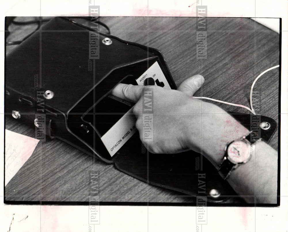 blindness reading Optacon 1973 Vintage Photo Print - Historic Images