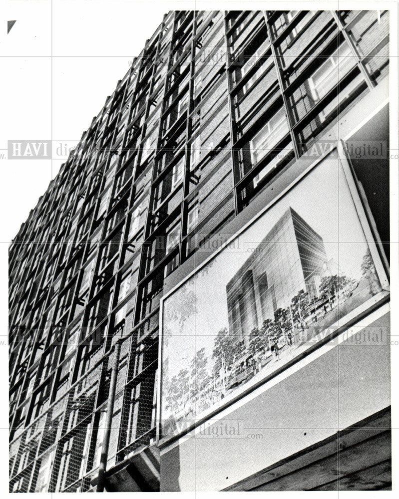 1965 Press Photo blue cross, construction - Historic Images