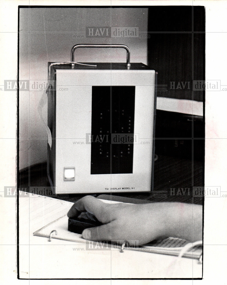 1973 Press Photo MAchine for the Blind - Historic Images