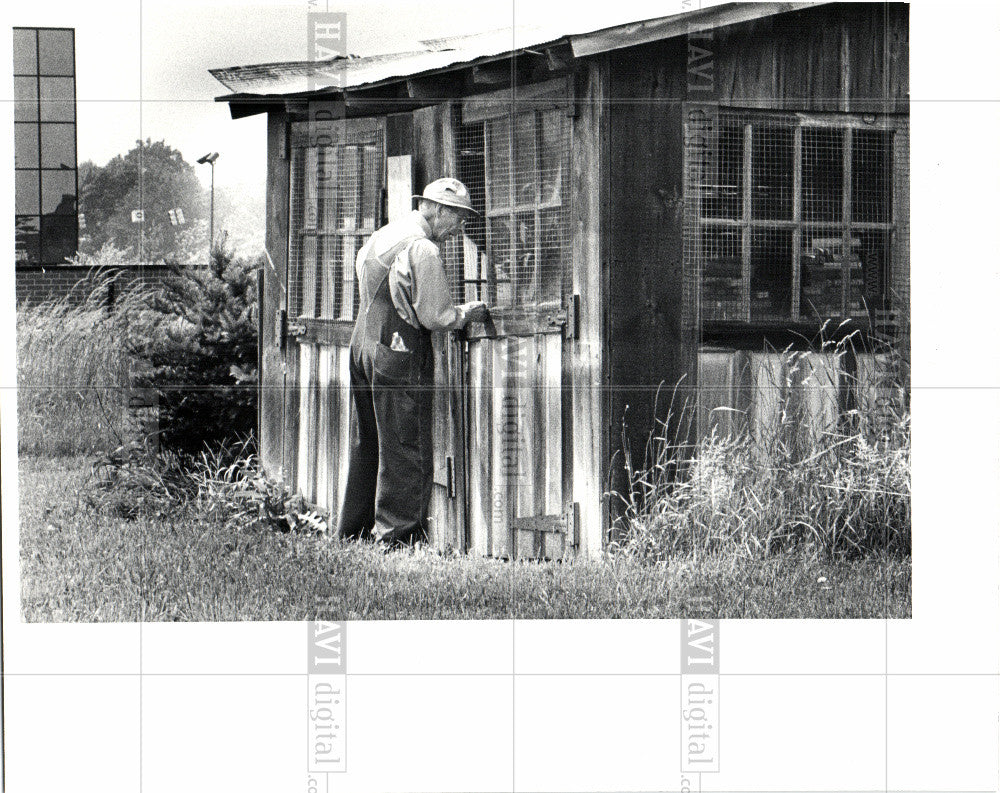 1982 Press Photo Brooks Farm - Historic Images