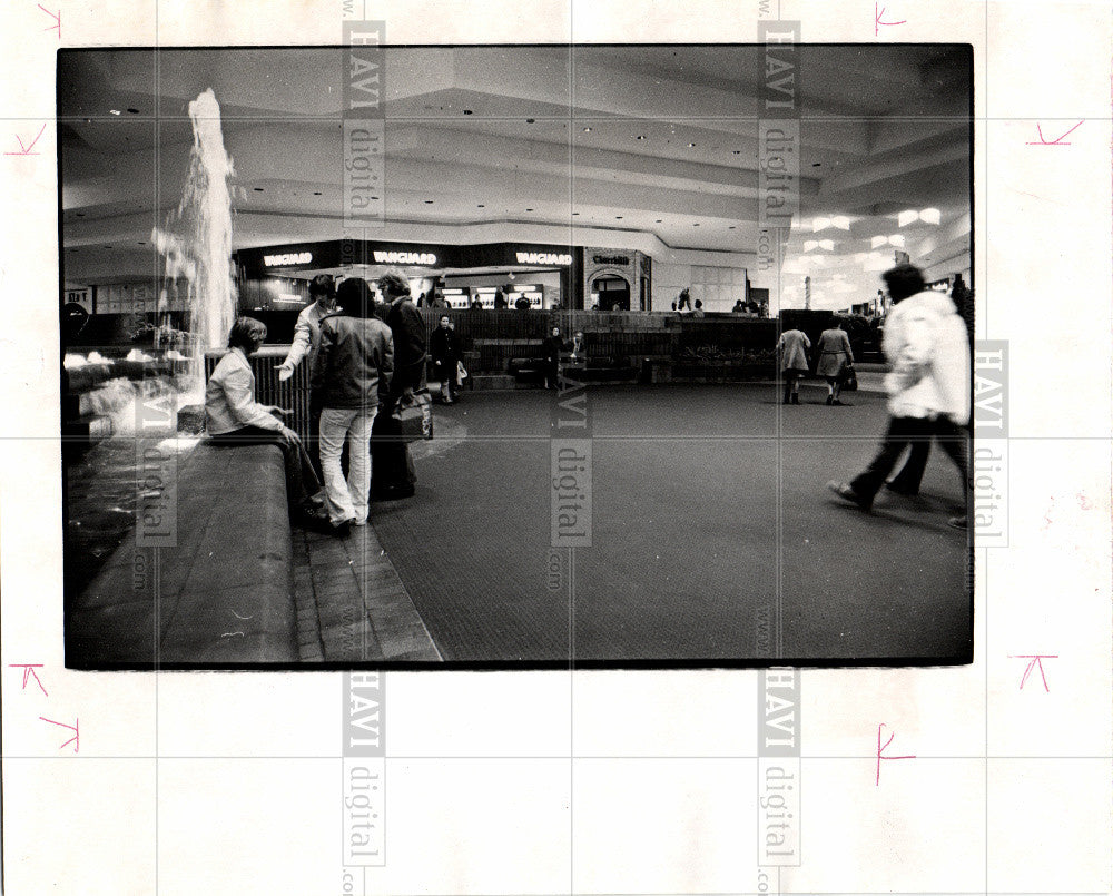 1974 Press Photo shopping mall in Ann Arbor - Historic Images