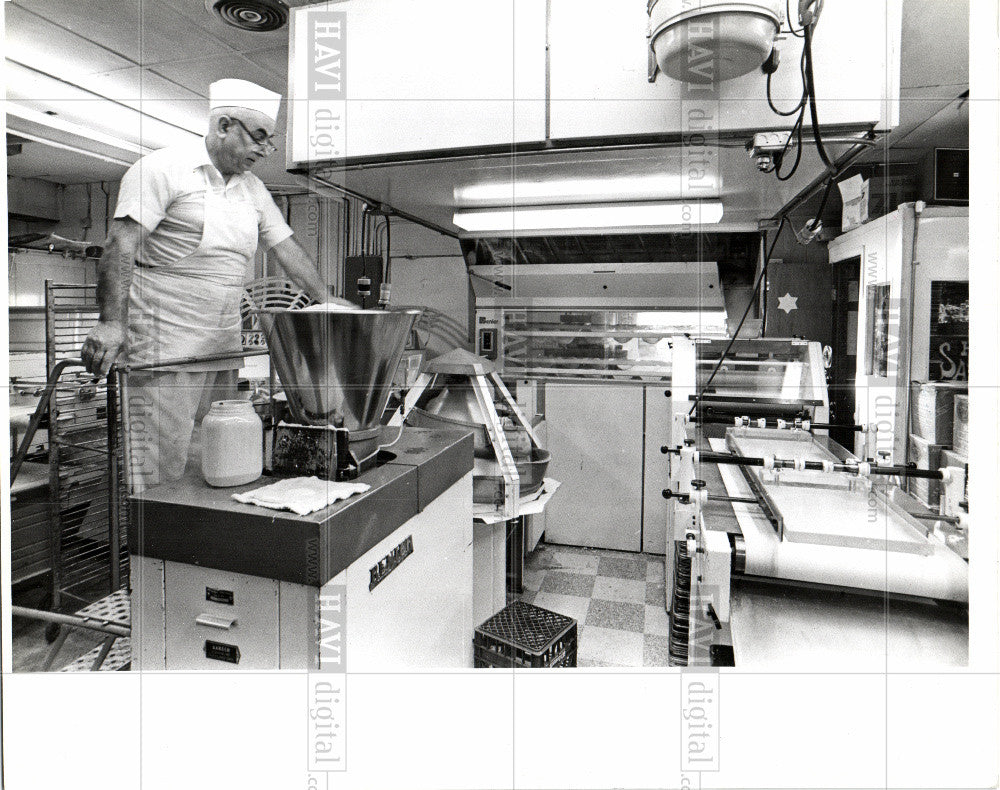 1979 Press Photo Russo&#39;s Bakery Bruno Demasi - Historic Images