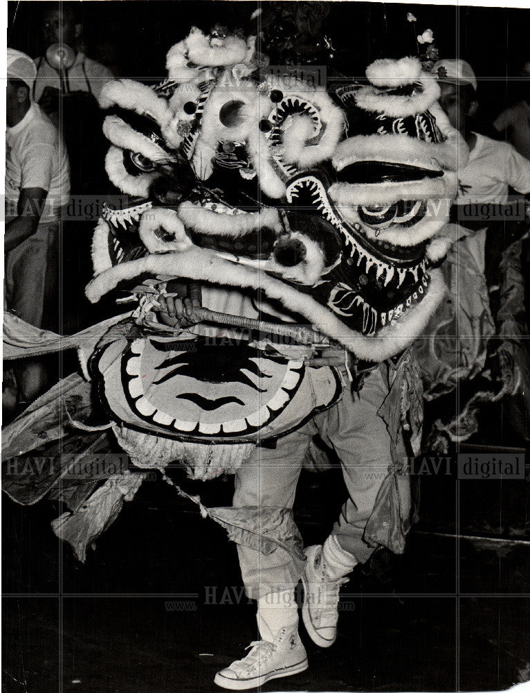 1956 Press Photo Leong Chinese Merchants dragon - Historic Images