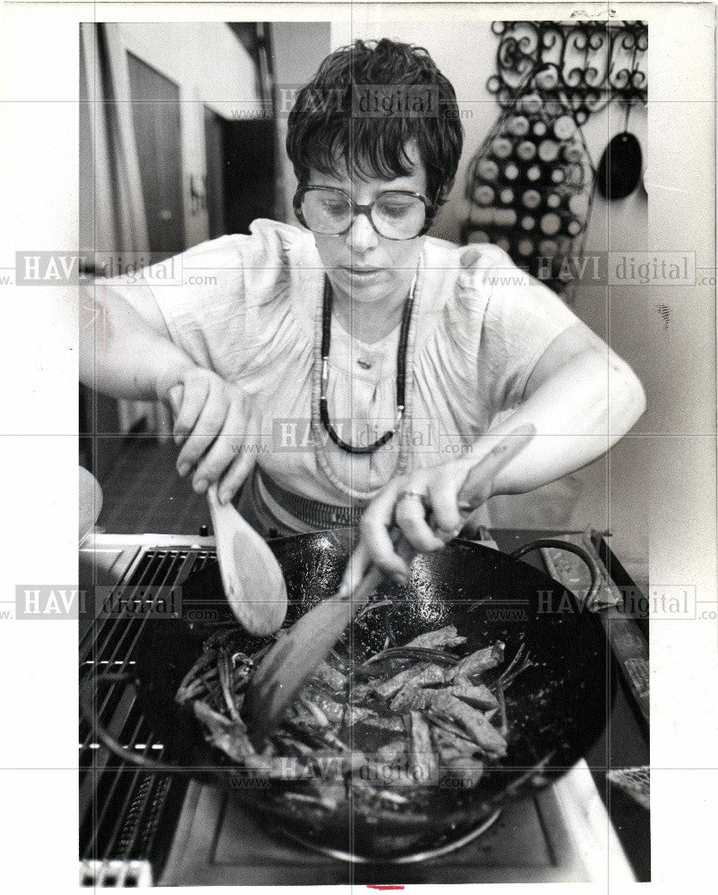 1978 Press Photo Cooper wok Chinese food cooking fry - Historic Images