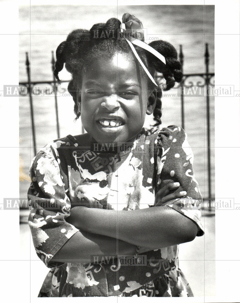 1992 Press Photo Neice Wilson (7 Yrs) of Detroit - Historic Images