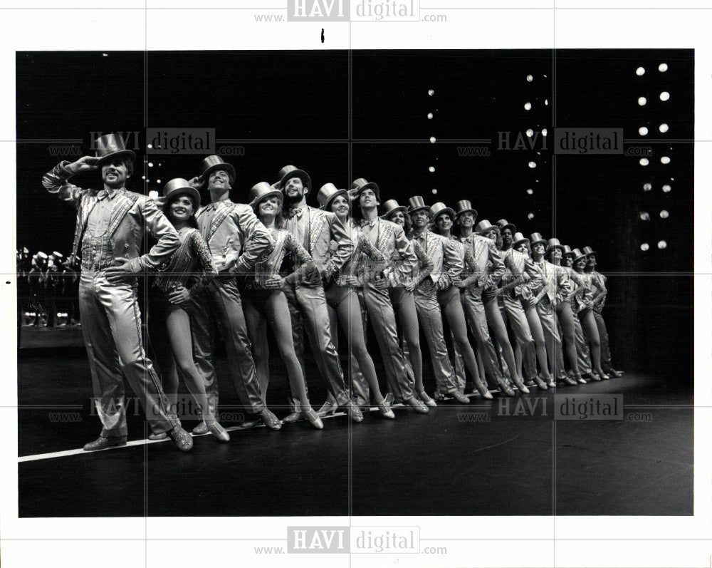 1981 Press Photo A Chorus Line Fisher Theatre - Historic Images