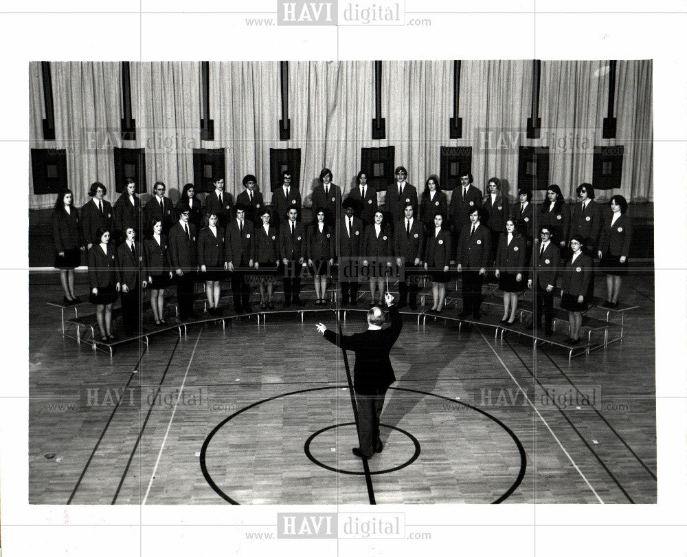 1973 Press Photo Choir Chorale Chorus Singers Ensemble - Historic Images