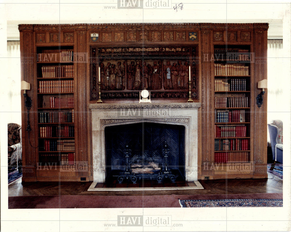 1992 Press Photo fireplace - Historic Images