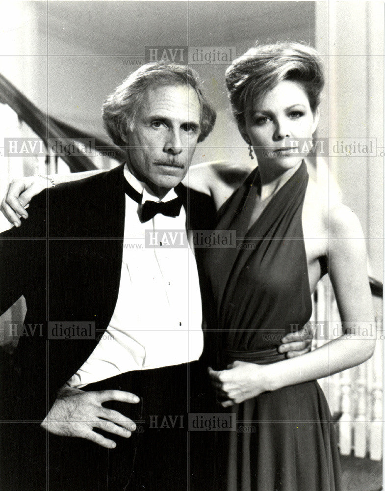 1987 Press Photo Bruce Dern,Lisa Hartman Black - Historic Images