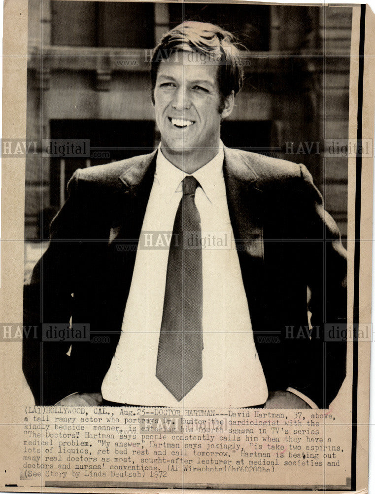 1973 Press Photo David Hartman The Doctors - Historic Images