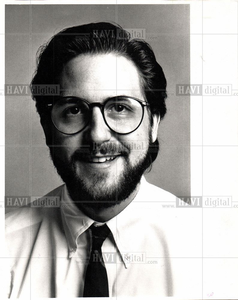 1989 Press Photo Andrew James Hartley american novelist - Historic Images