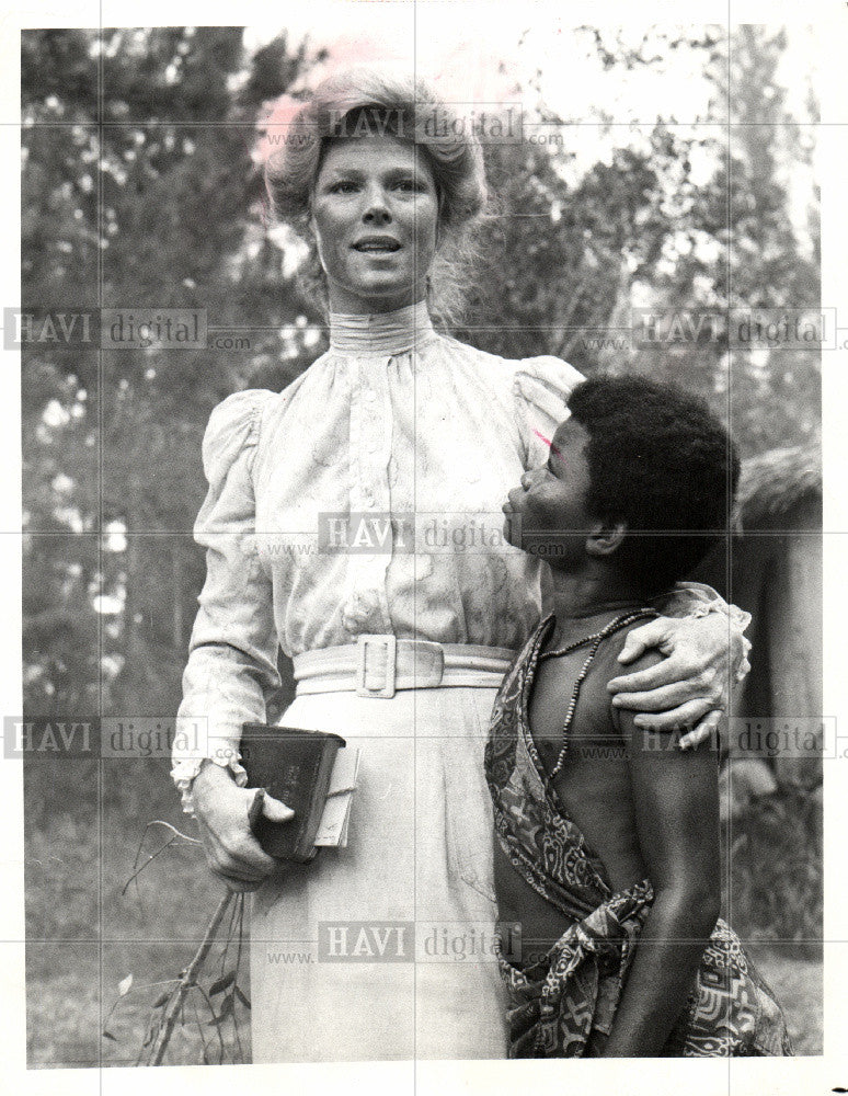 1977 Press Photo Mariette Hartley American actress - Historic Images