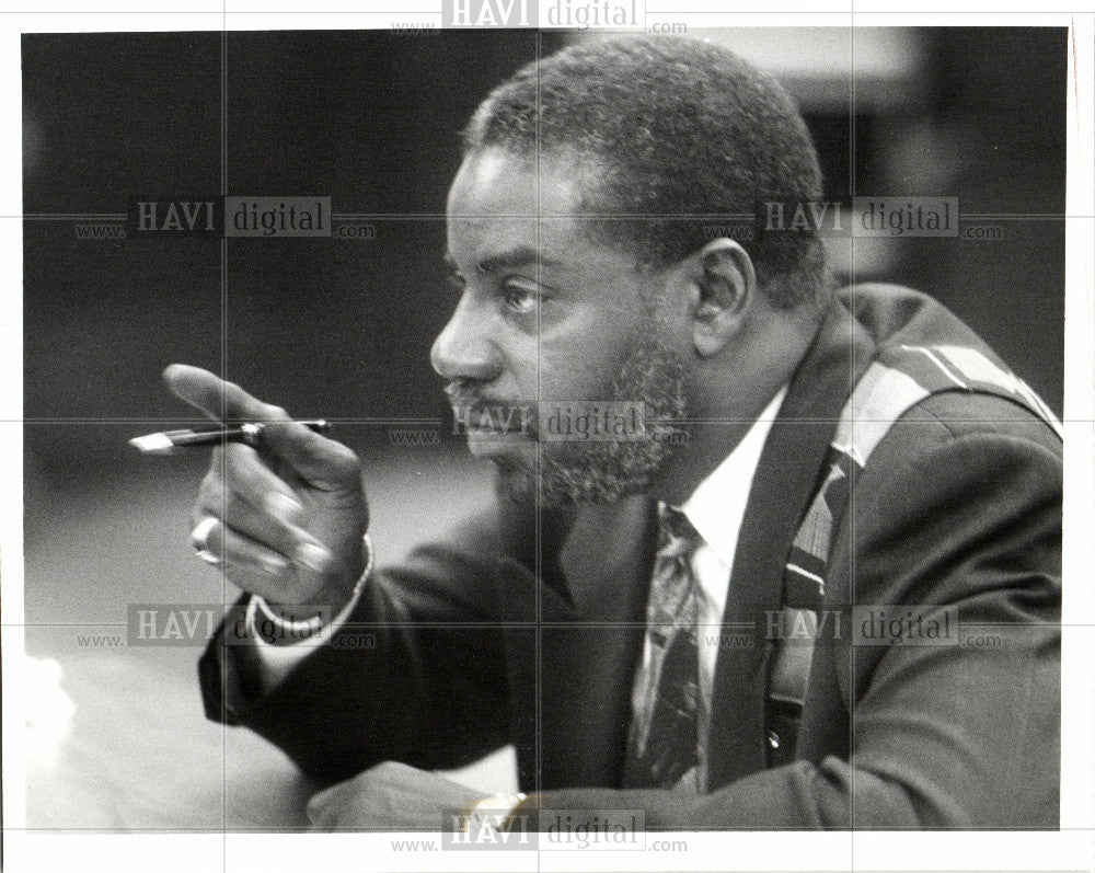 1992 Press Photo Education President Frank Hayden - Historic Images