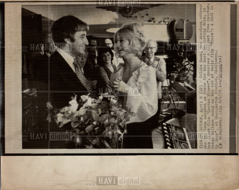 1972 Press Photo Peter Sellers Goldie Hawn - Historic Images