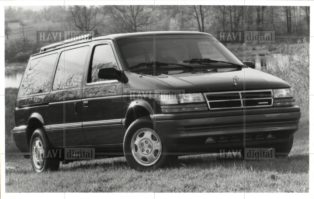 1990 Press Photo Dodge Grand Caravan LE 1991 van auto - Historic Images