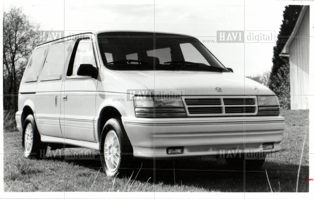 1990 Press Photo Dodge Caravan Chrysler - Historic Images