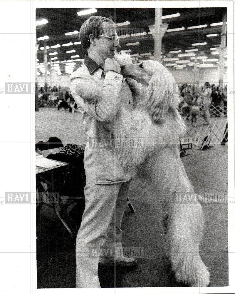 1976 Press Photo Bokharas Zartic Joe Kluchinsky - Historic Images