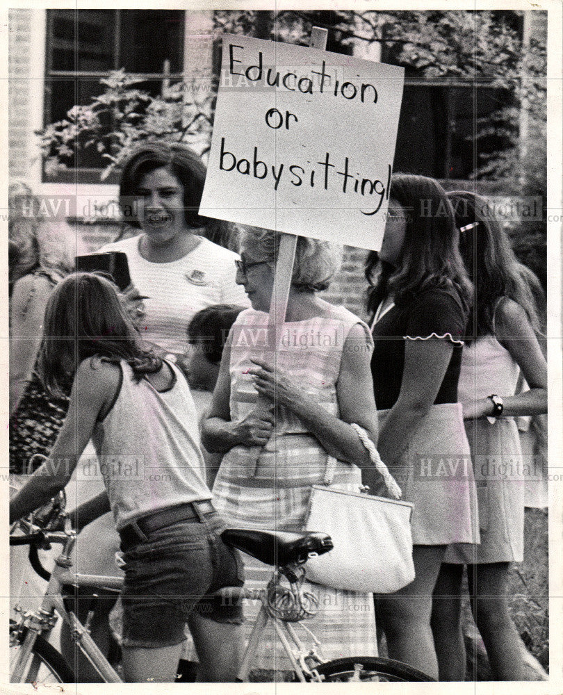 1973 Press Photo Detroits Clark school - Historic Images