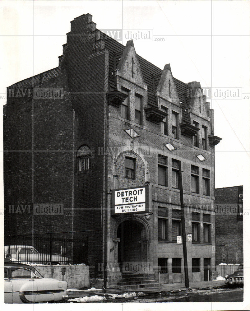 1954 Press Photo Detroit Institute Technology - Historic Images