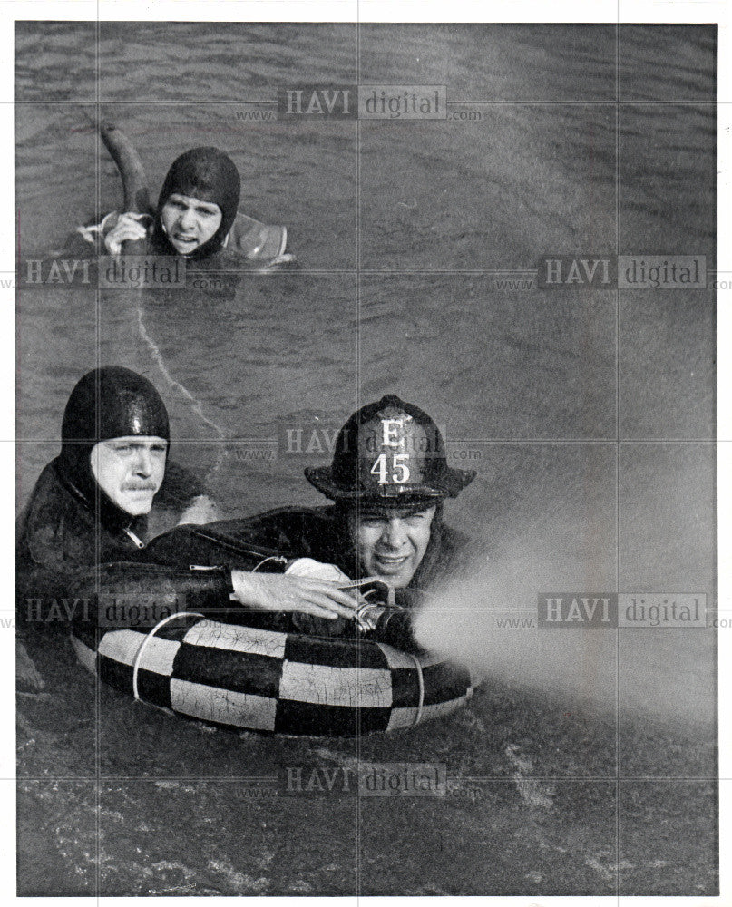 1969 Press Photo FIREBOATS - Historic Images