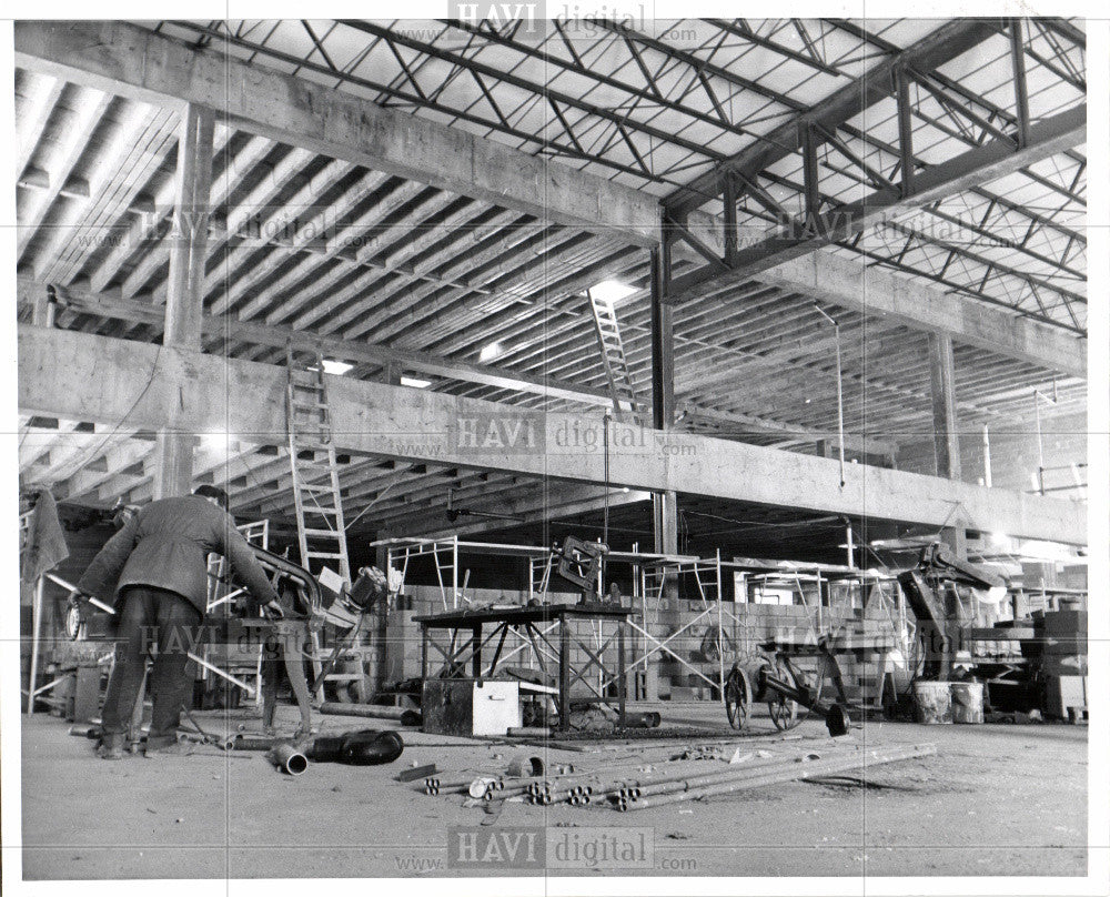 1965 Press Photo Unfinished gym construction - Historic Images