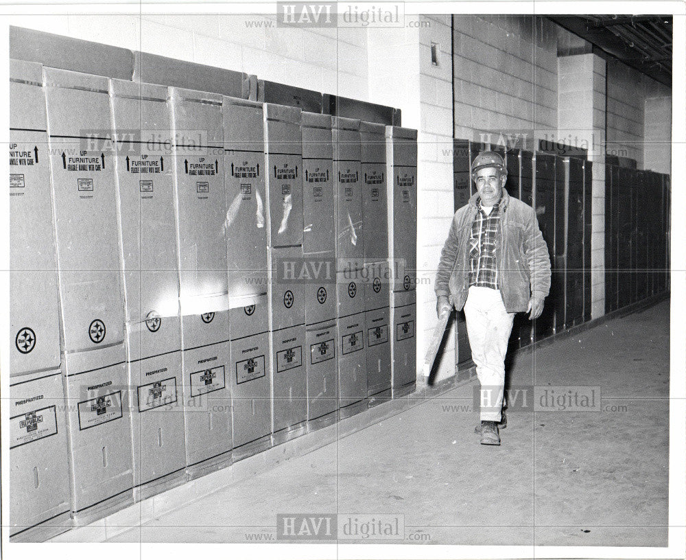 1985 Press Photo Eastern Ni - Historic Images