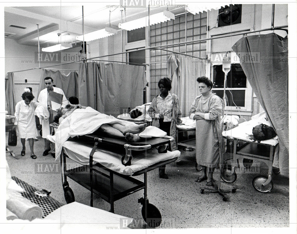 1968 Press Photo Detroit General Hospital Women Section - Historic Images