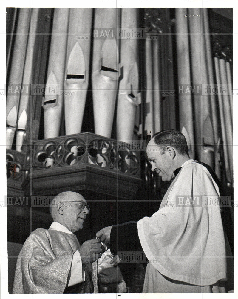 1961 Press Photo Rev William Sperry Albert Ratcliffe - Historic Images