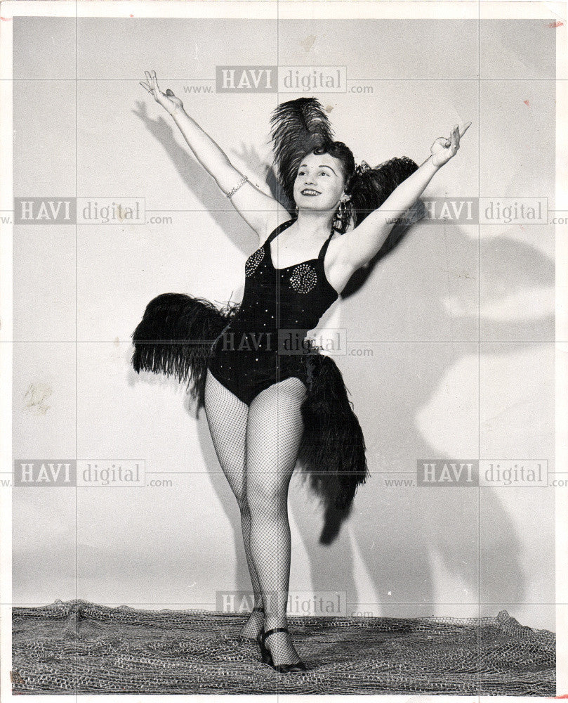 Press Photo Enid Ricardeau Follies, Wayne State - Historic Images